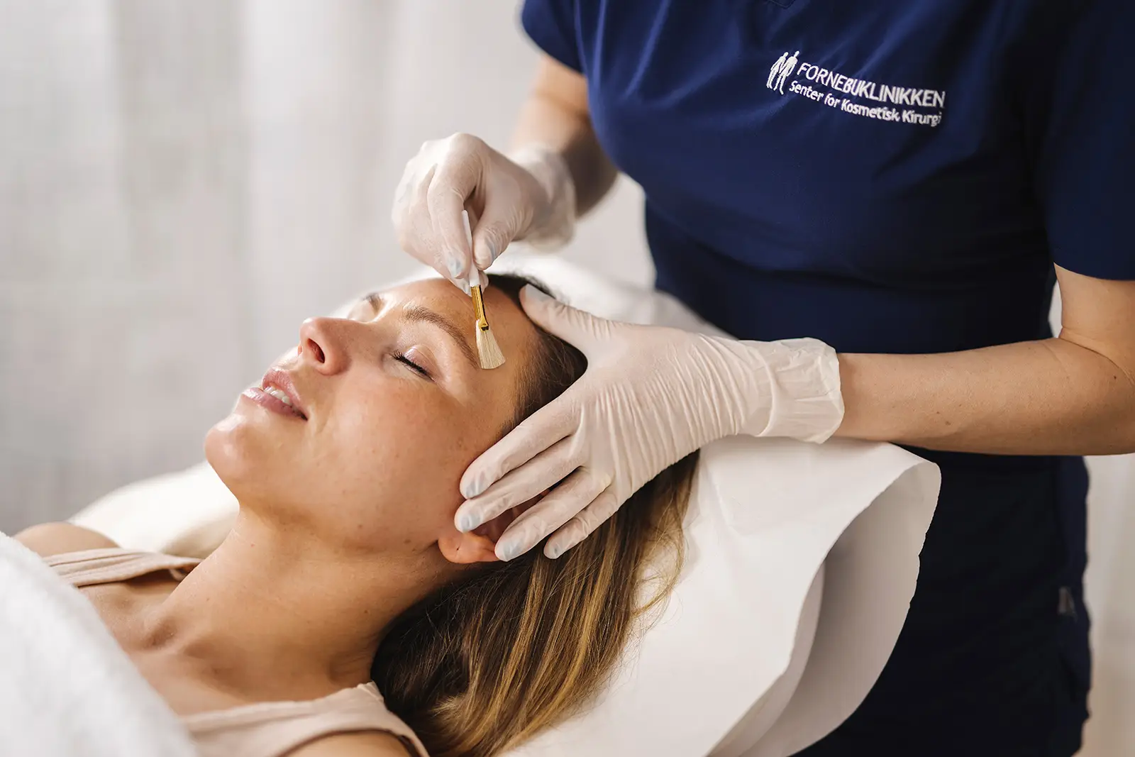 Fornebuklinikken-ikke-beskj%C3%A6rt_BAW_04