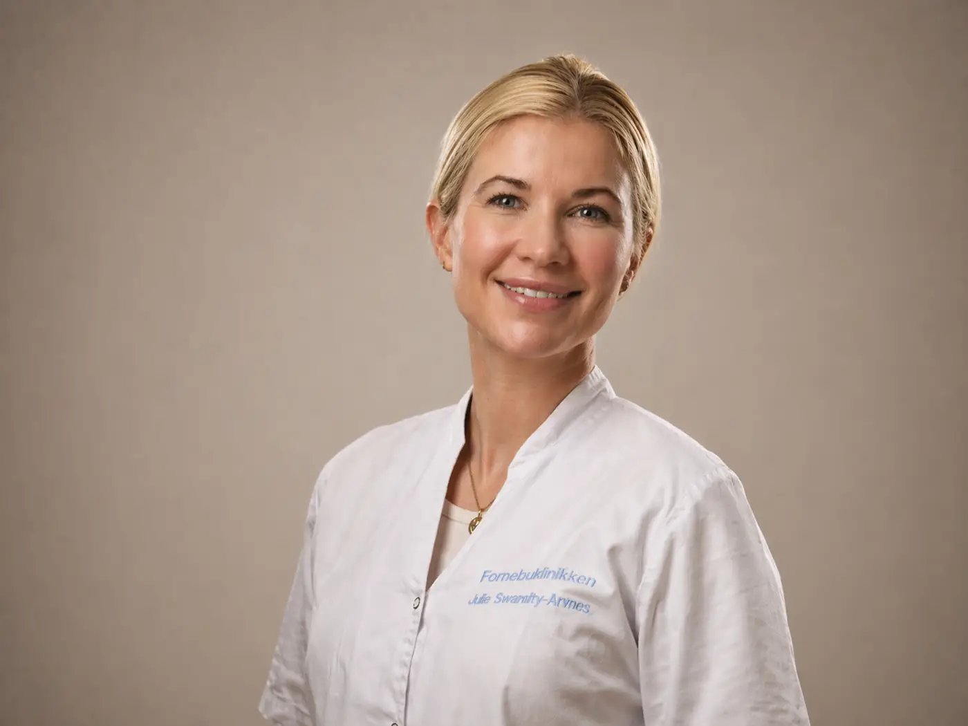 Julie Svenneby-Arvnes Fornebuklinikken