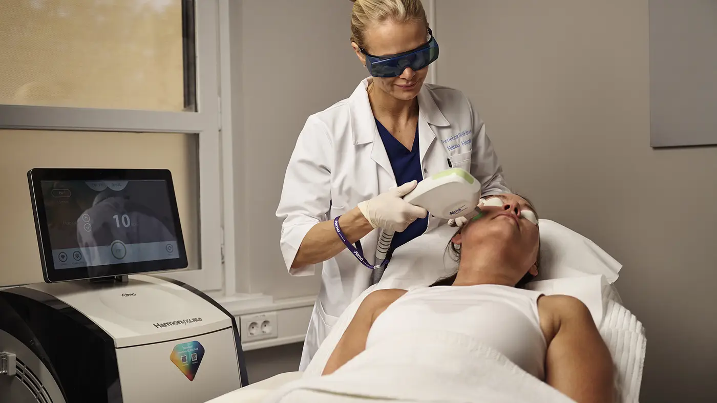 Fornebuklinikken_JPEG%20beskj%C3%A6rt_BAW_06