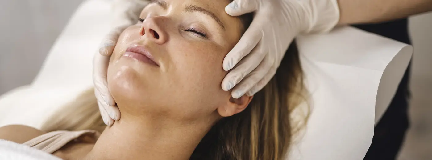 Behandling av aknearr