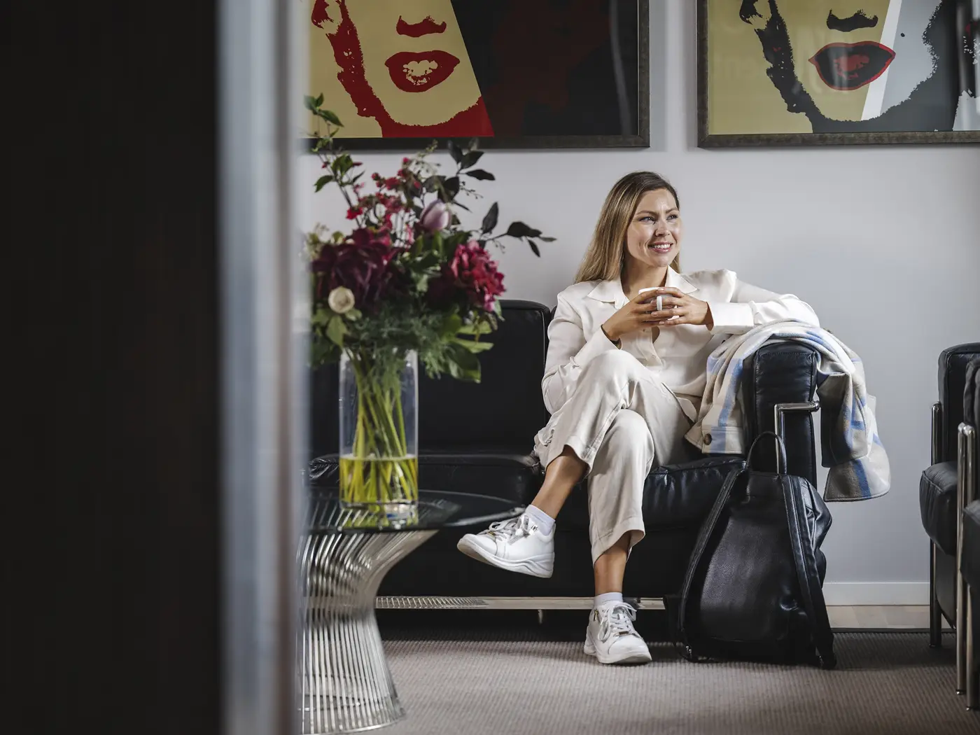 Dr. Axel Rein Barstad måler rectus diastase med ultralyd