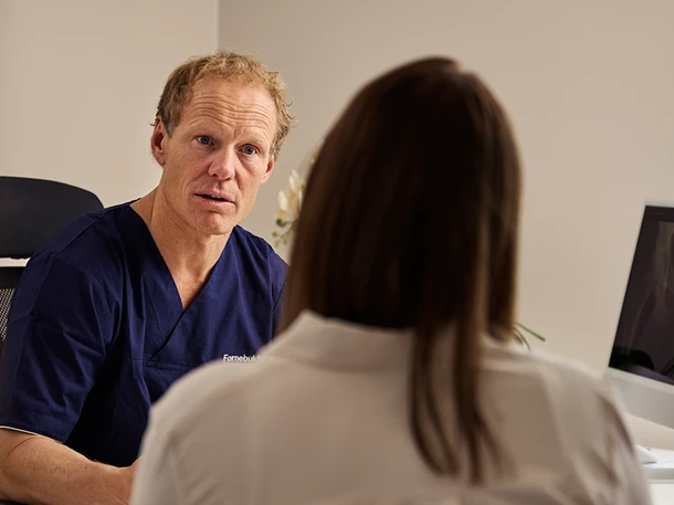 Konsultasjon med Dr. Jarle Vik om hofteprotese Fornebuklinikken